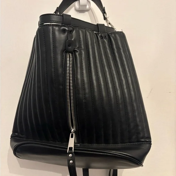 Zara Black Quilted Backpack - Picture 6 of 6